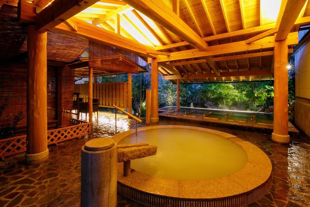 Iizaka Hotel Juraku Fukushima  Ngoại thất bức ảnh