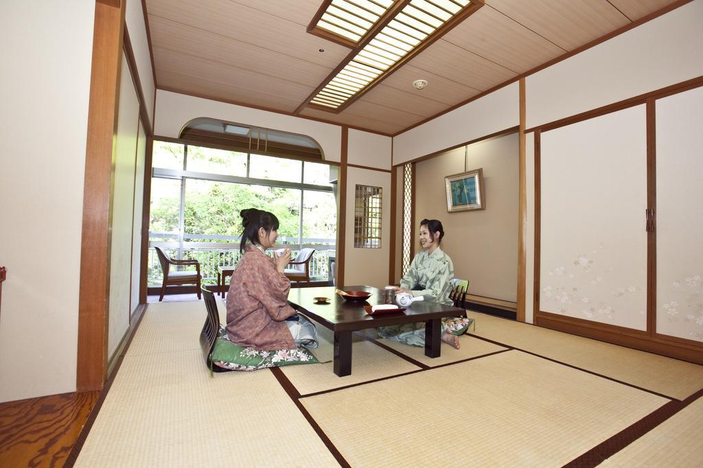 Iizaka Hotel Juraku Fukushima  Ngoại thất bức ảnh