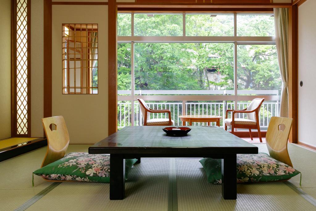 Iizaka Hotel Juraku Fukushima  Ngoại thất bức ảnh