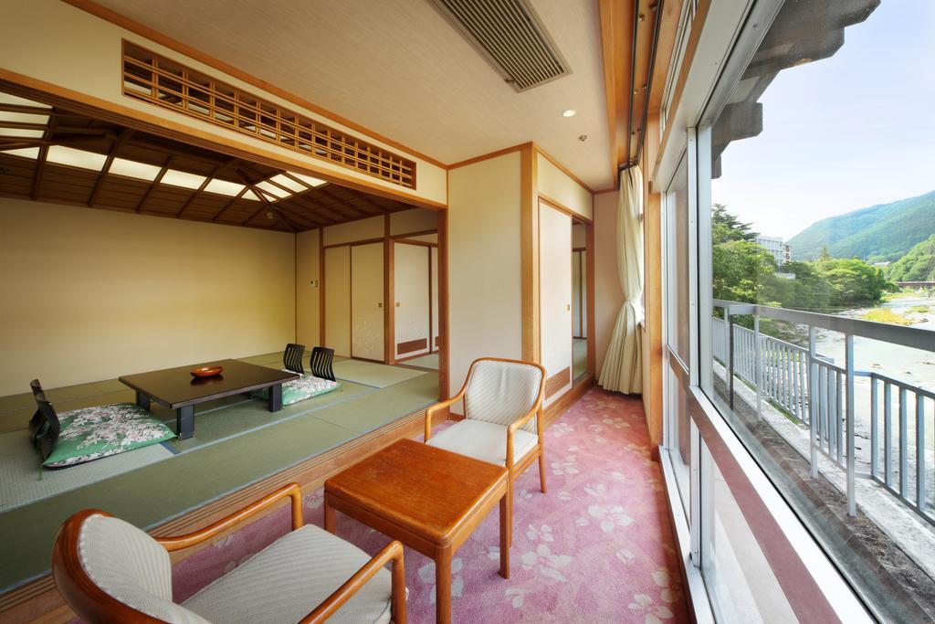 Iizaka Hotel Juraku Fukushima  Ngoại thất bức ảnh