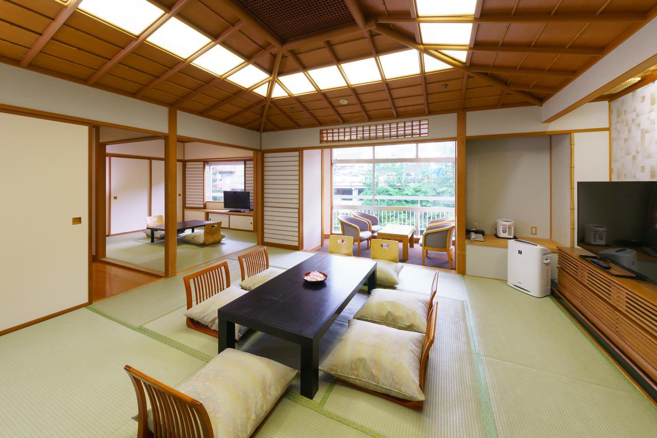 Iizaka Hotel Juraku Fukushima  Ngoại thất bức ảnh