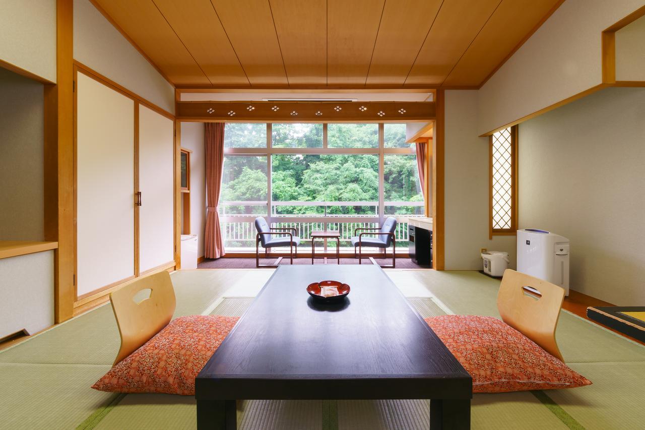 Iizaka Hotel Juraku Fukushima  Ngoại thất bức ảnh
