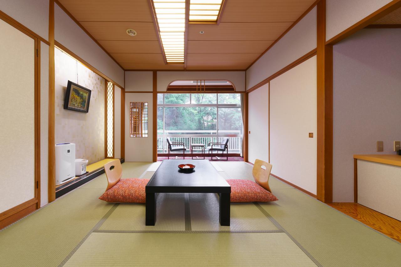 Iizaka Hotel Juraku Fukushima  Ngoại thất bức ảnh